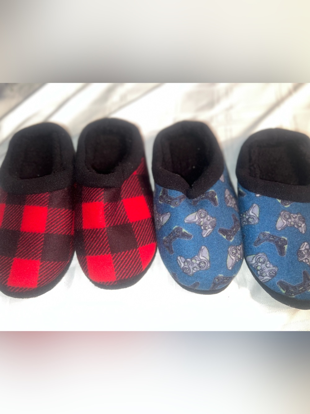 Cuddl duds slippers size large 5/6- set of two pairs